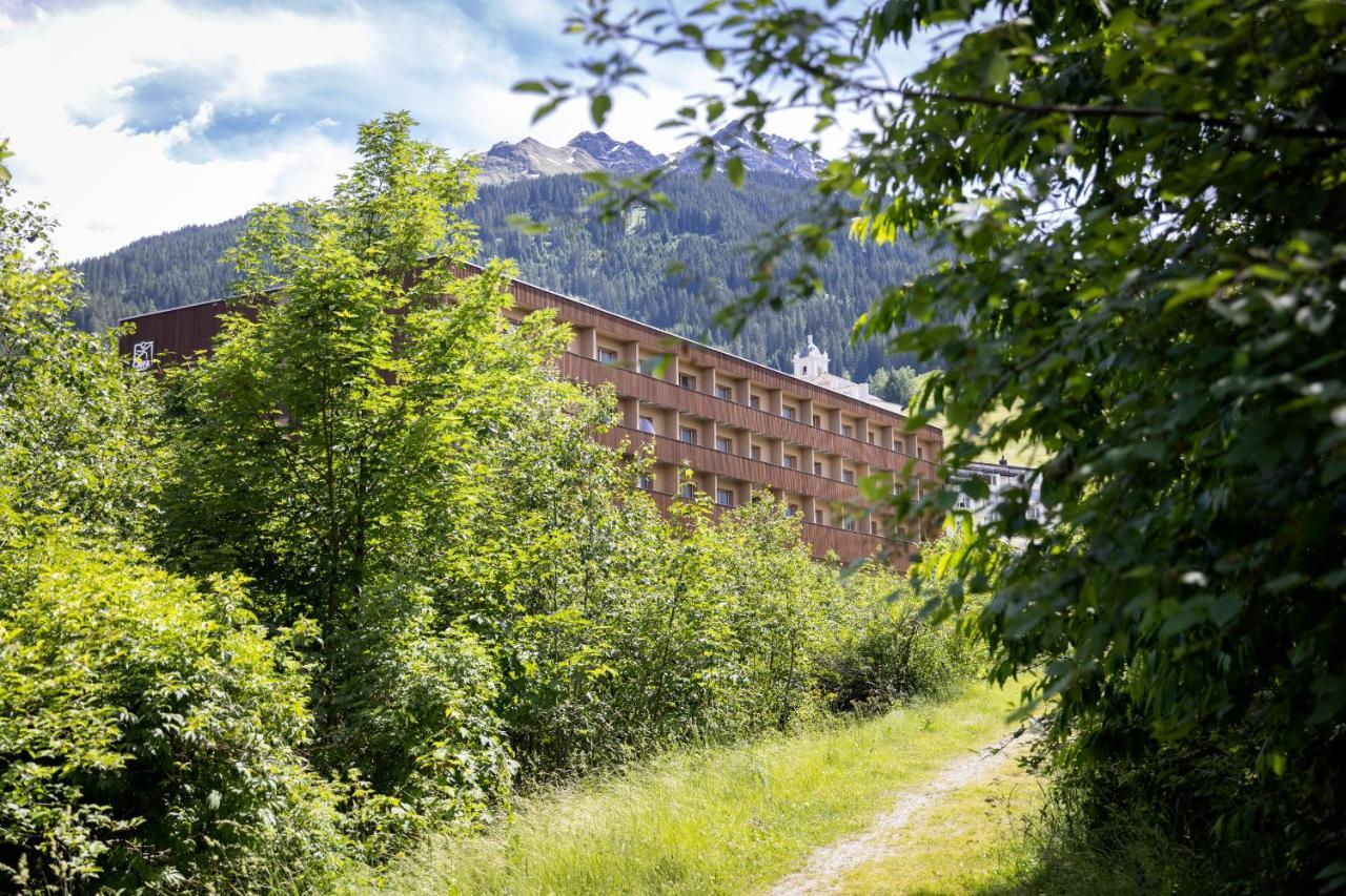 Jufa Hotel Savognin Εξωτερικό φωτογραφία